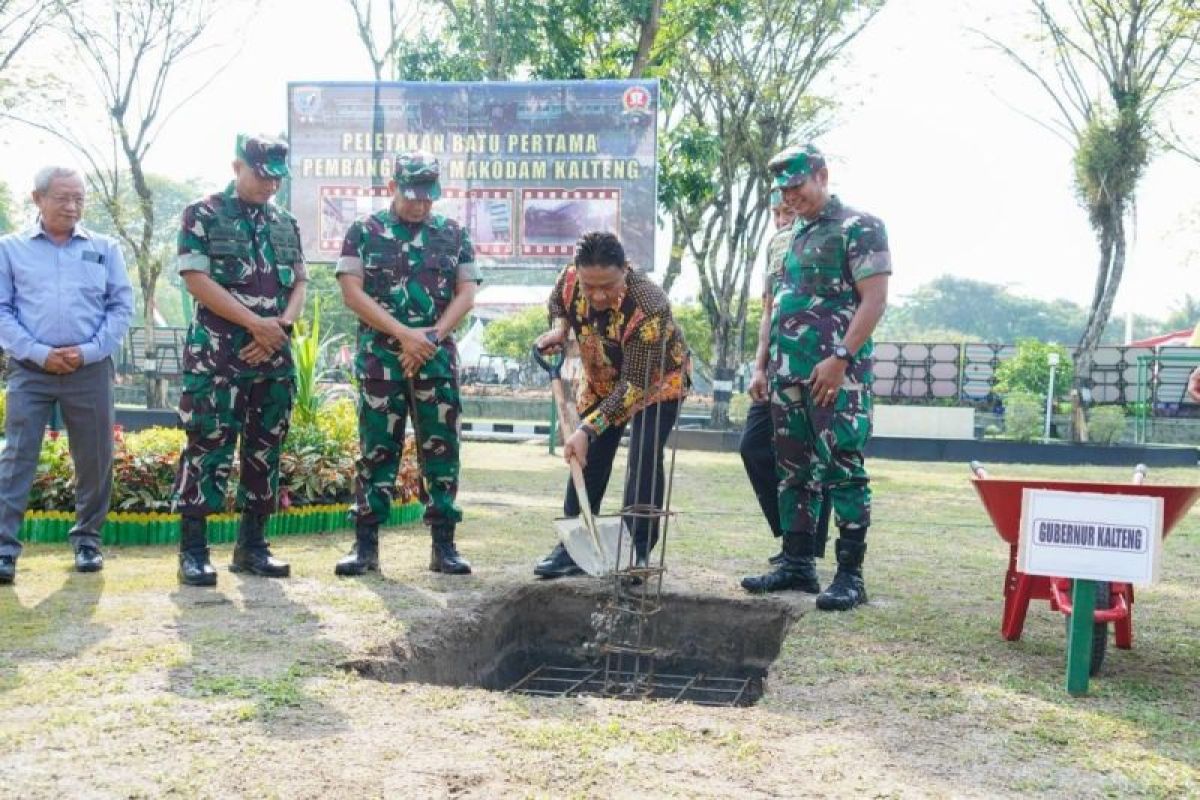 Wagub sebut pembangunan makodam melengkapi Kalimantan Tengah