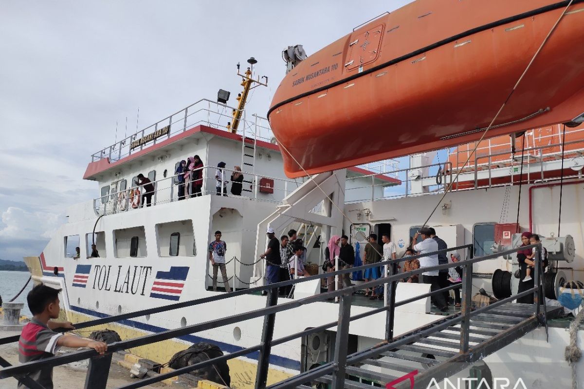 Penumpang kapal perintis Calang-Simeulue lebihi tahun 2022