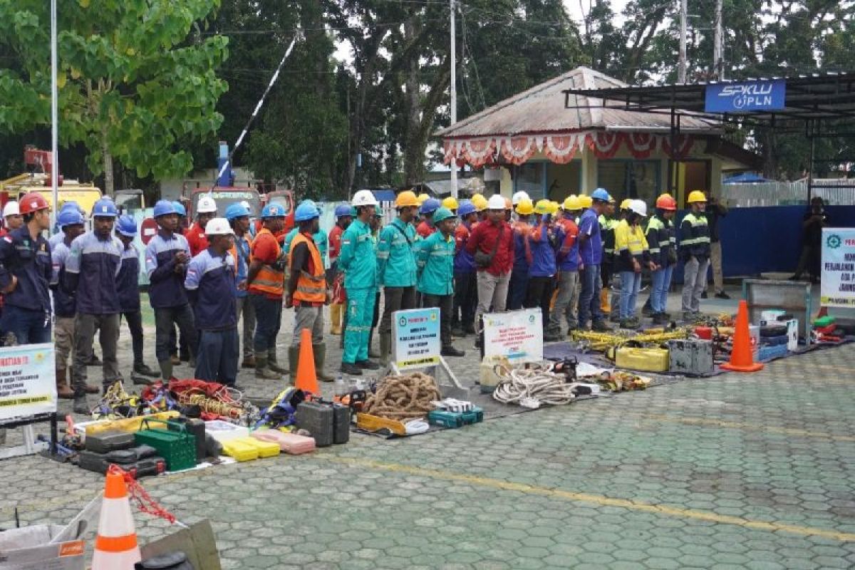 PT PLN Papua siagakan 1.013 personel amankan pasokan listrik jelang Natal
