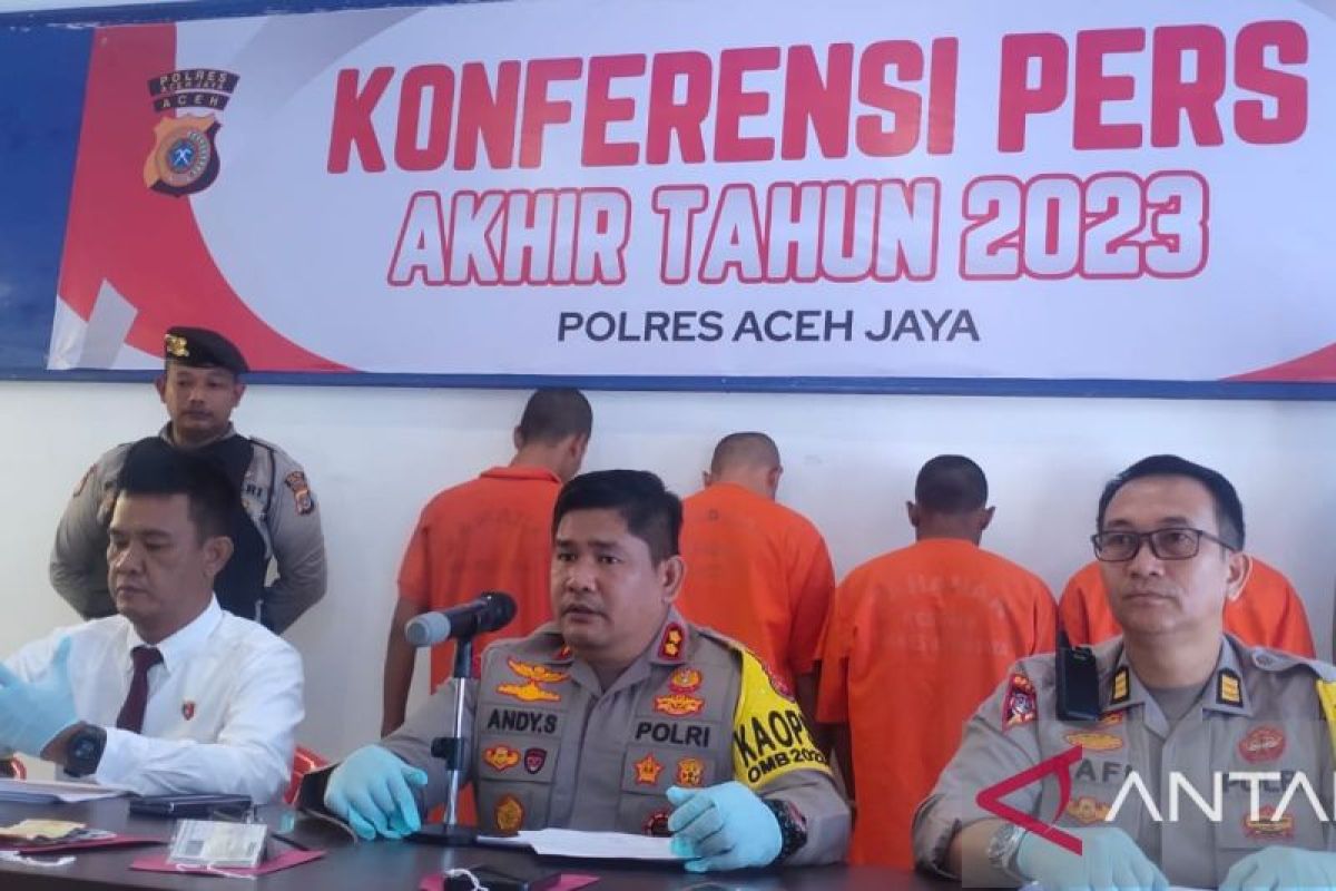 Pencuri ternak di Aceh Jaya terlibat penjualan senpi ilegal