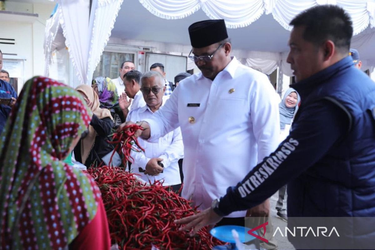 Pj Gubernur - Distributor Belitung sepakat jaga harga sembako
