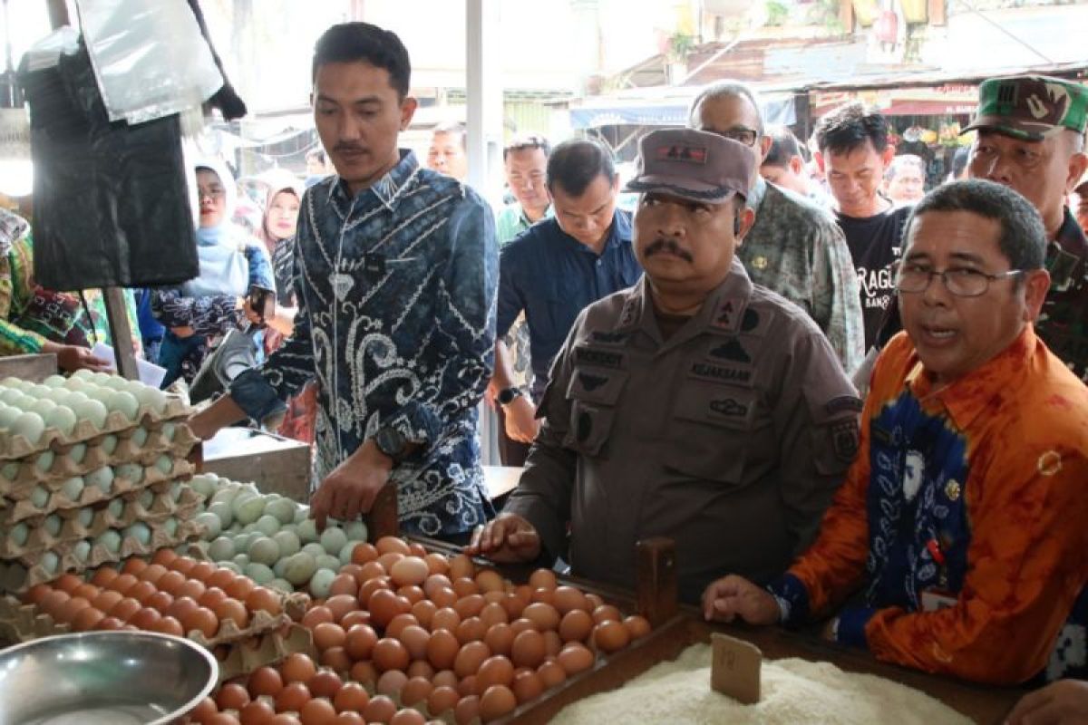 Bupati Banjar pantau harga bahan pokok jelang Natal