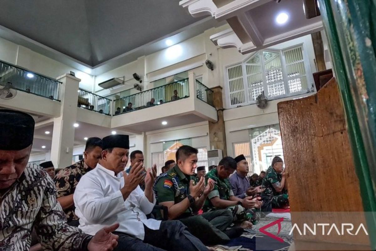 Jelang debat cawapres, Prabowo tetap aktif sebagai Menhan