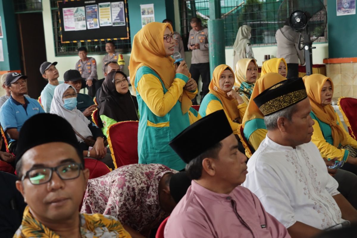 Polisi janji carikan solusi atas keluhan masyarakat di Kalideres