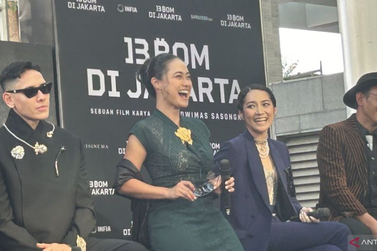Niken Anjani main film aksi perdana di "13 Bom Di Jakarta"