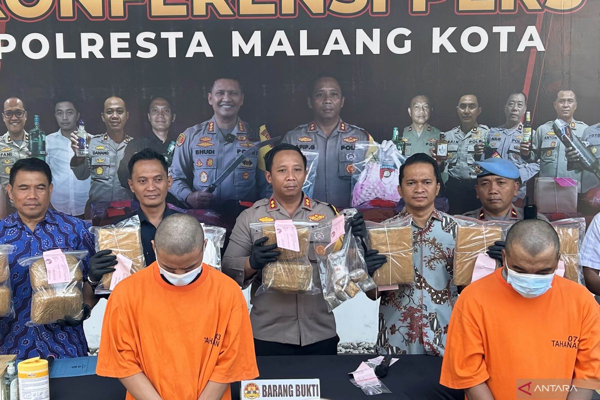 Polresta Malang Kota gagalkan peredaran 11 kilogram ganja