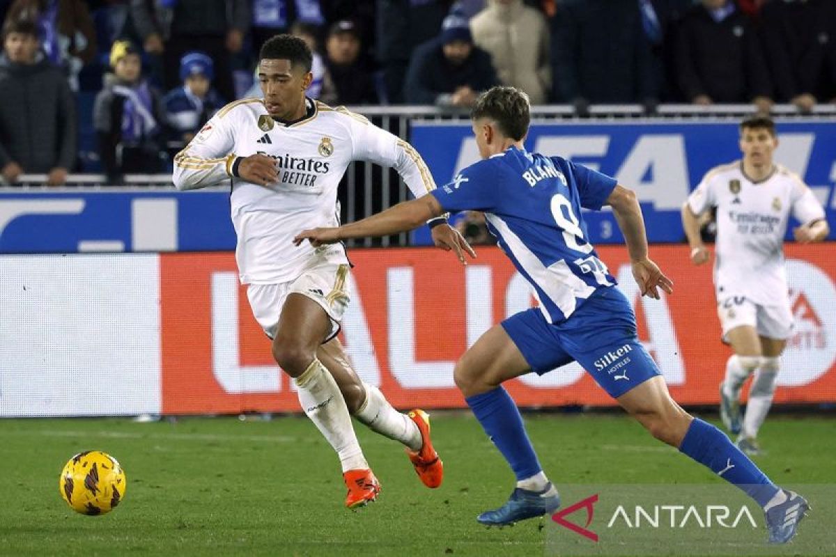 Real Madrid menang dramatis atas Almeria