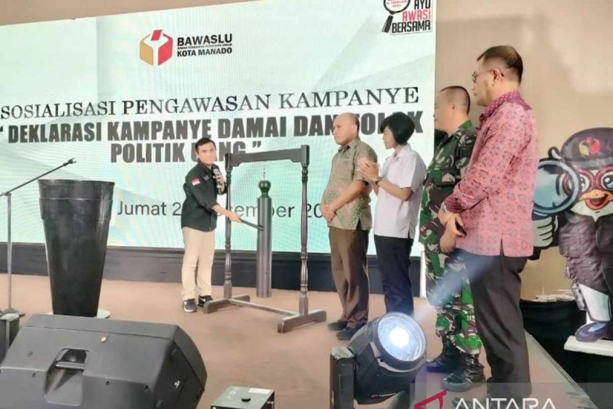 Bawaslu Manado deklarasi kampanye damai dan tolak politik uang