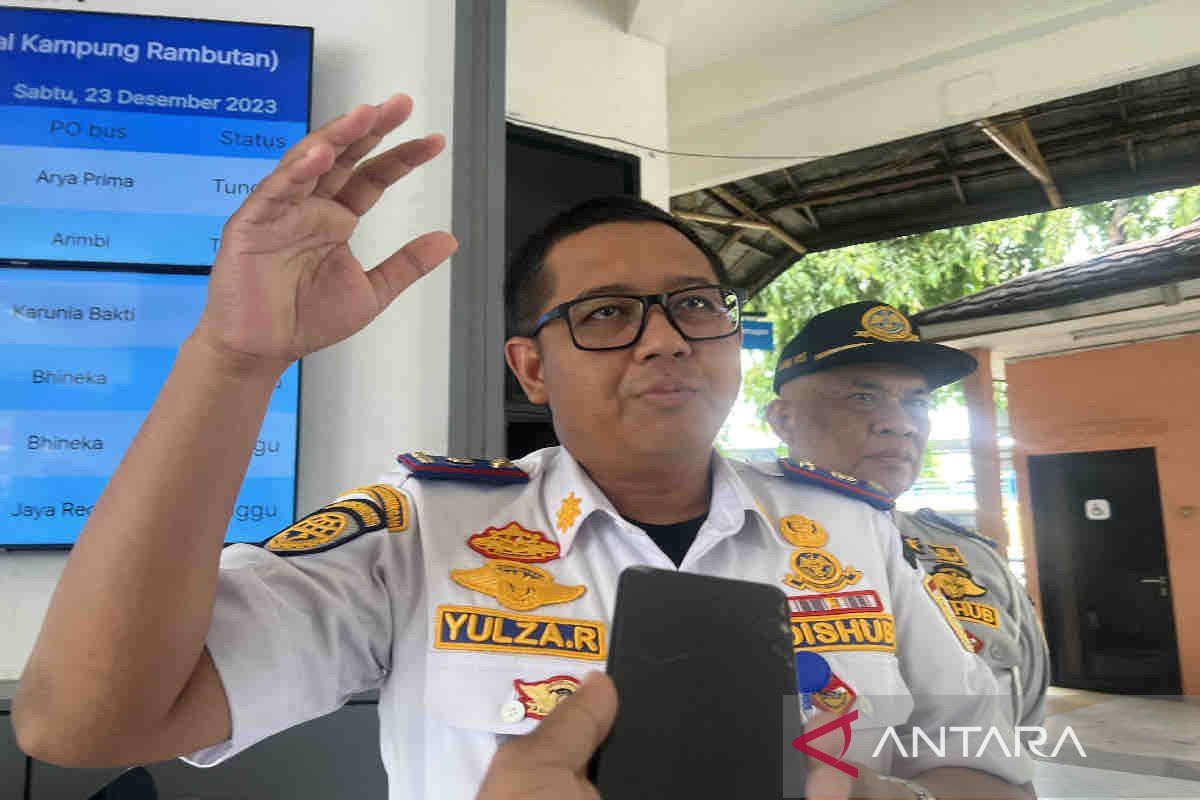 Kepala Terminal Kp Rambutan imbau pemudik tak terima minuman dari OTK