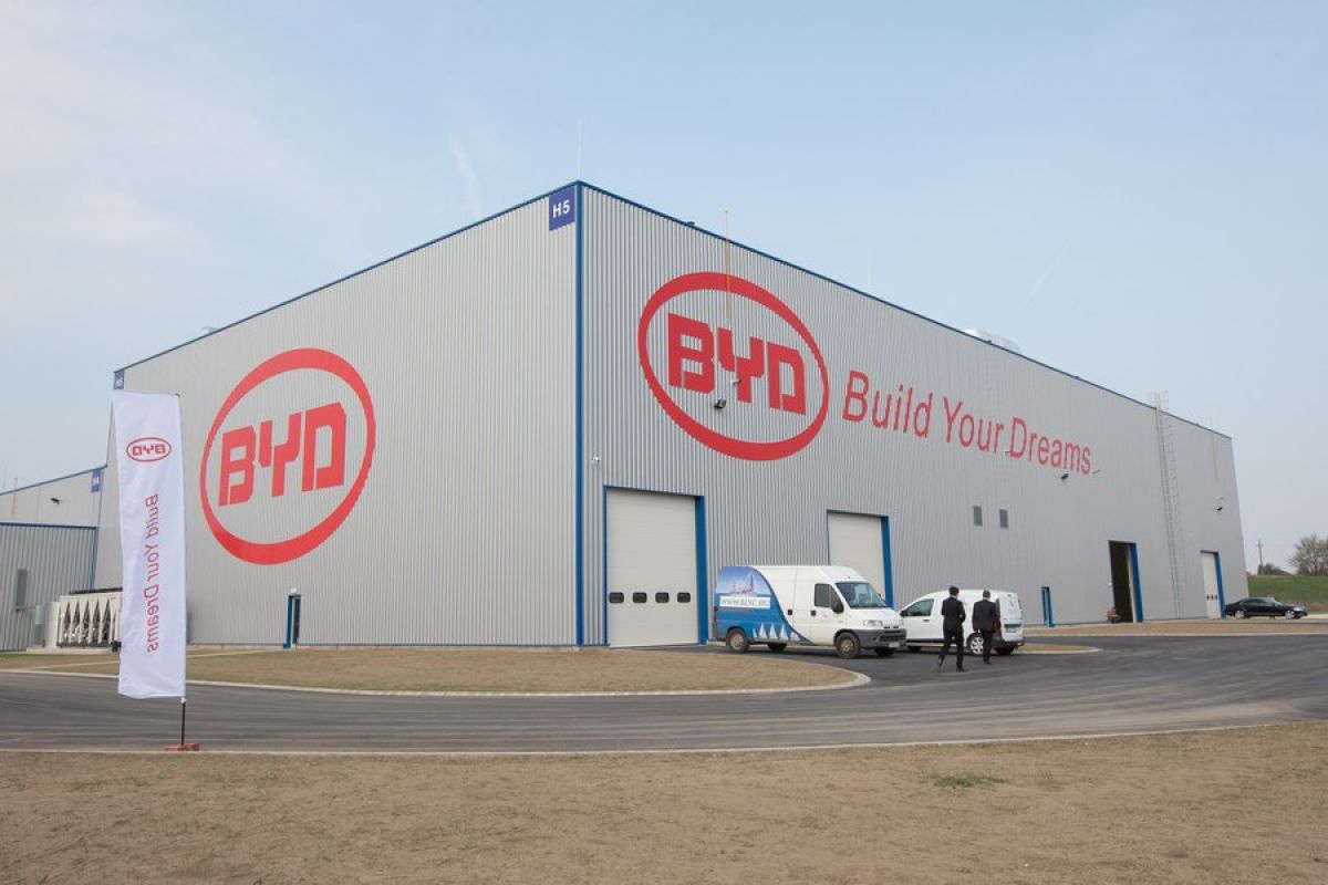 BYD China akan bangun pabrik NEV baru di Hongaria