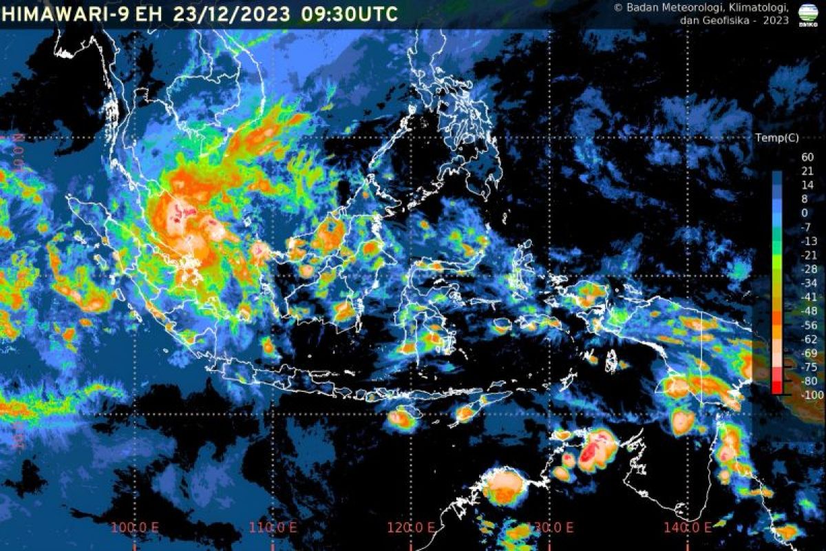 Warga diimbau waspadai potensi cuaca ekstrem sepekan ke depan