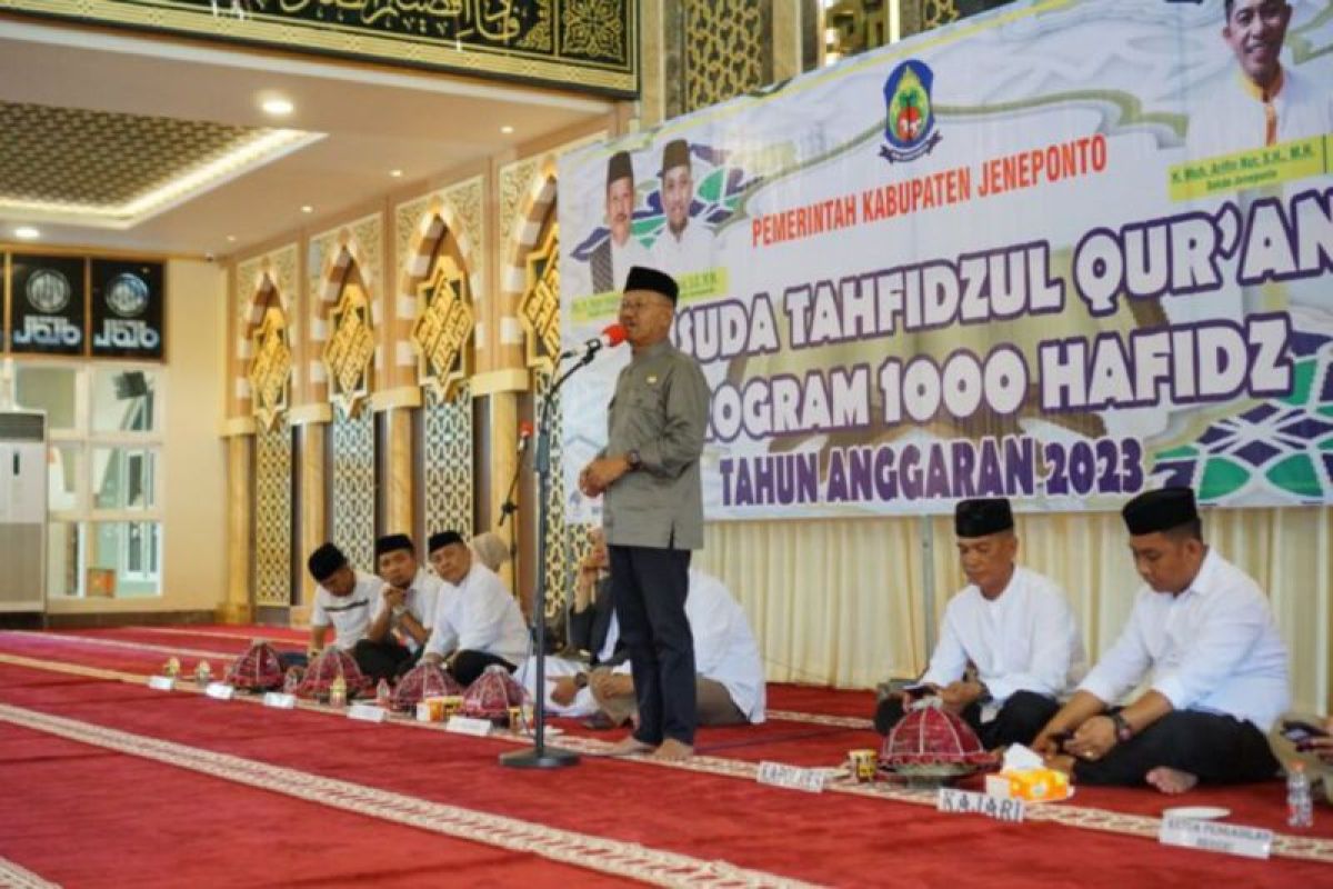 Pemkab Jenepontto menuntaskan program 1.000 hafidz