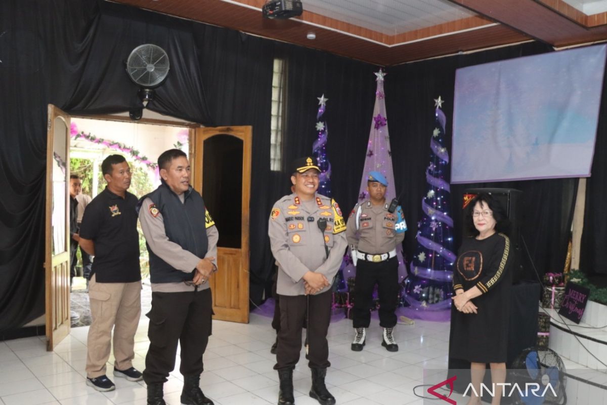 Polres Sukabumi pastikan keamanan dan kenyamanan umat Nasrani selama perayaan Natal