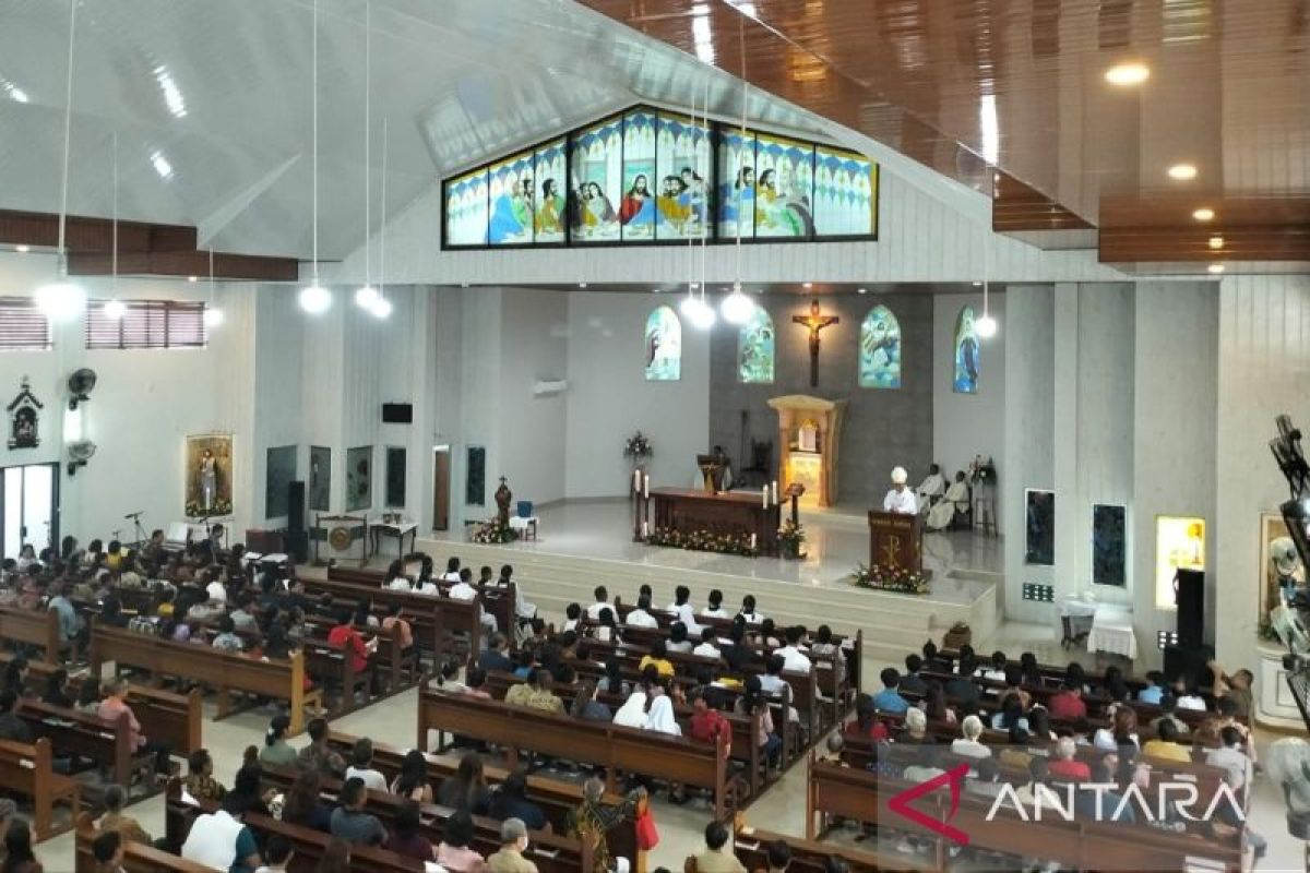 Bentuk Solidaritas untuk Palestina, Gereja Regina Pacis Tanjung Pandan tiadakan hiasan pohon Natal