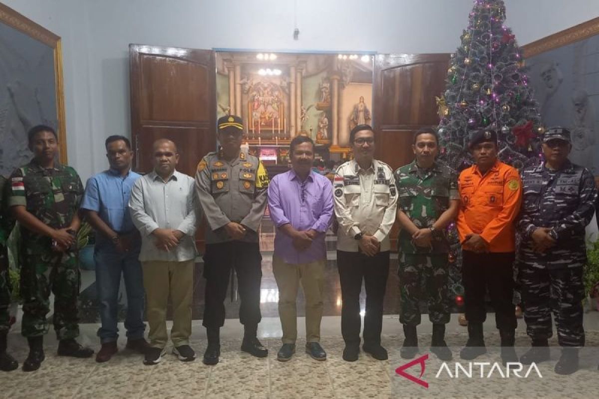 Polres Natuna dirikan pos pengamanan di gereja selama perayaan Natal