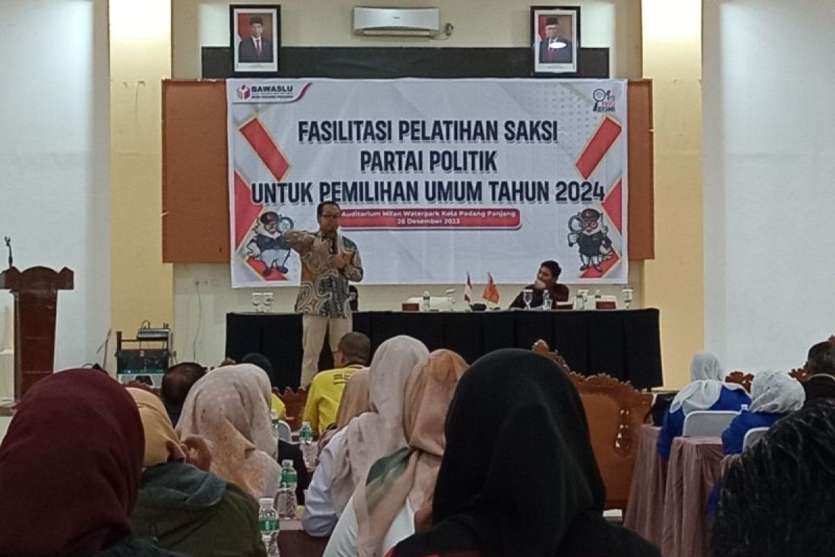 Bawaslu Padang Panjang Fasilitasi pelatihan saksi parpol untuk pemilu 2024