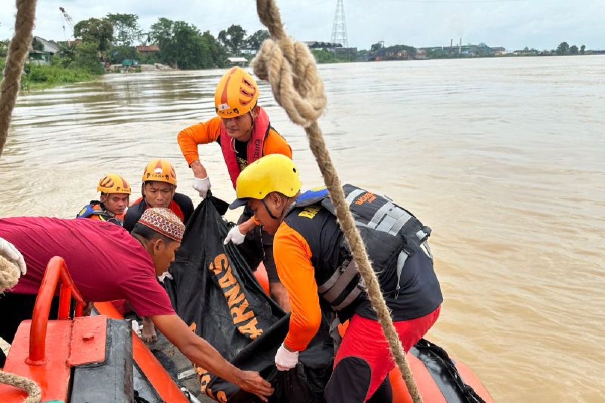 Tim SAR temukan penyelam tradisional pencari besi meninggal di Sungai Batanghari