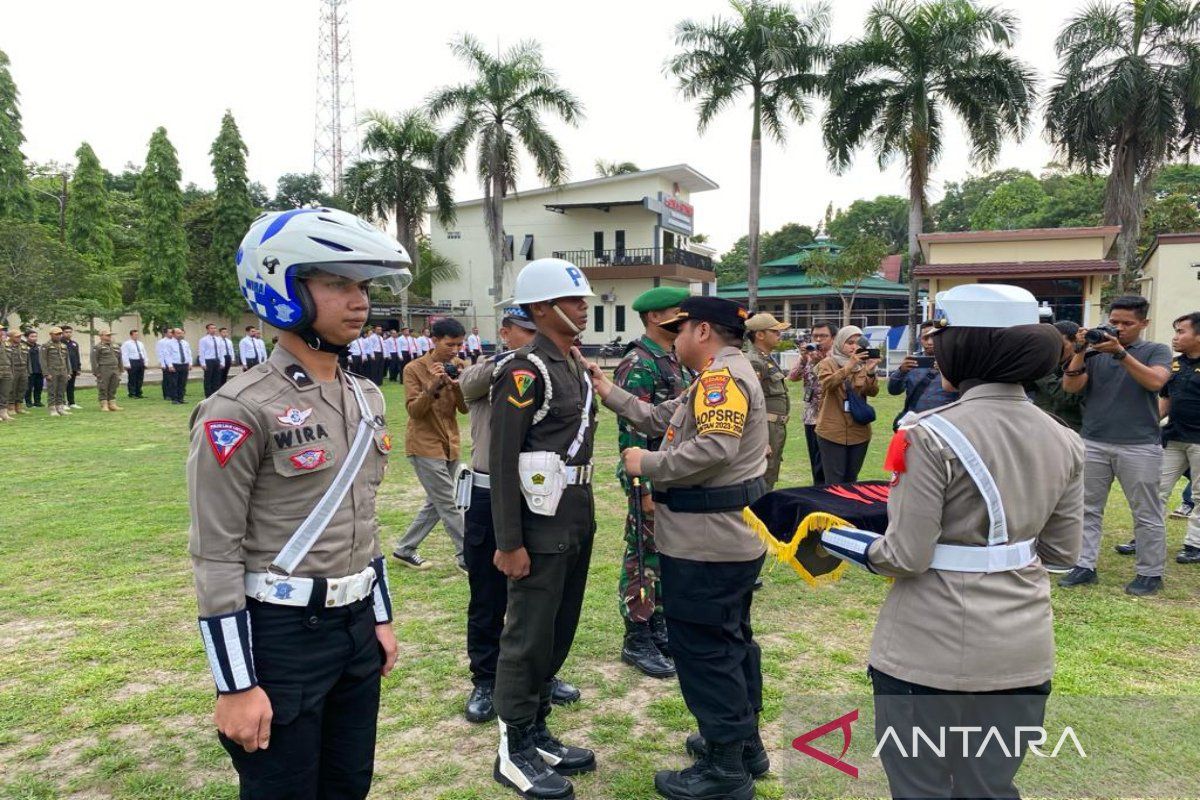 Polhukam kemarin, Kapolda serukan kedamaian Natal hingga Banjarmasin kondusif