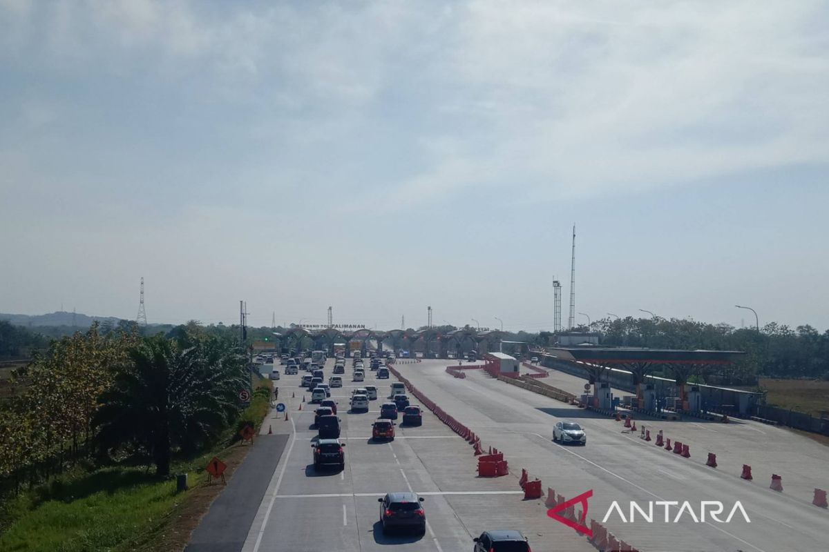 Kakorlantas: 50 ribu kendaraan lewat Tol Cipali pada arus balik Natal