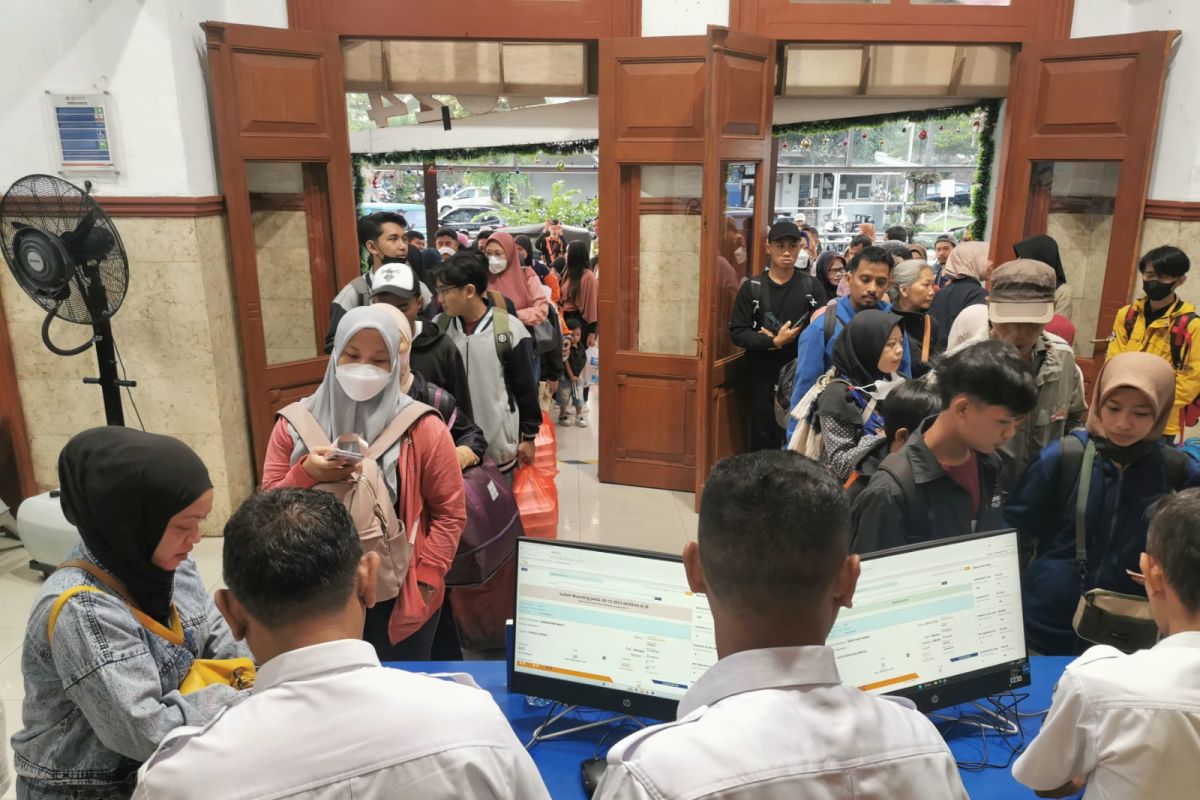 Okupansi penumpang KA saat libur natal di Jember naik 11 persen