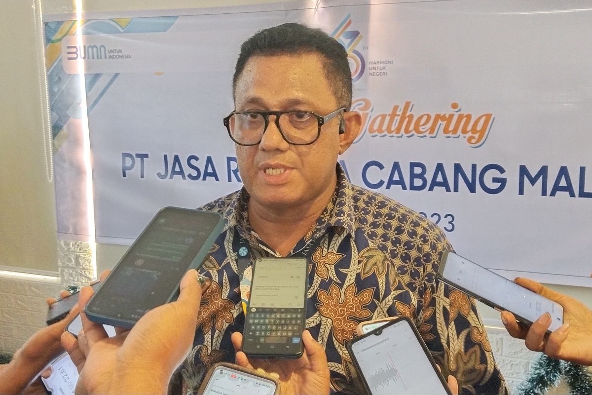 Jasa Raharja  Maluku serahkan santunan Rp7 miliar selama 2023