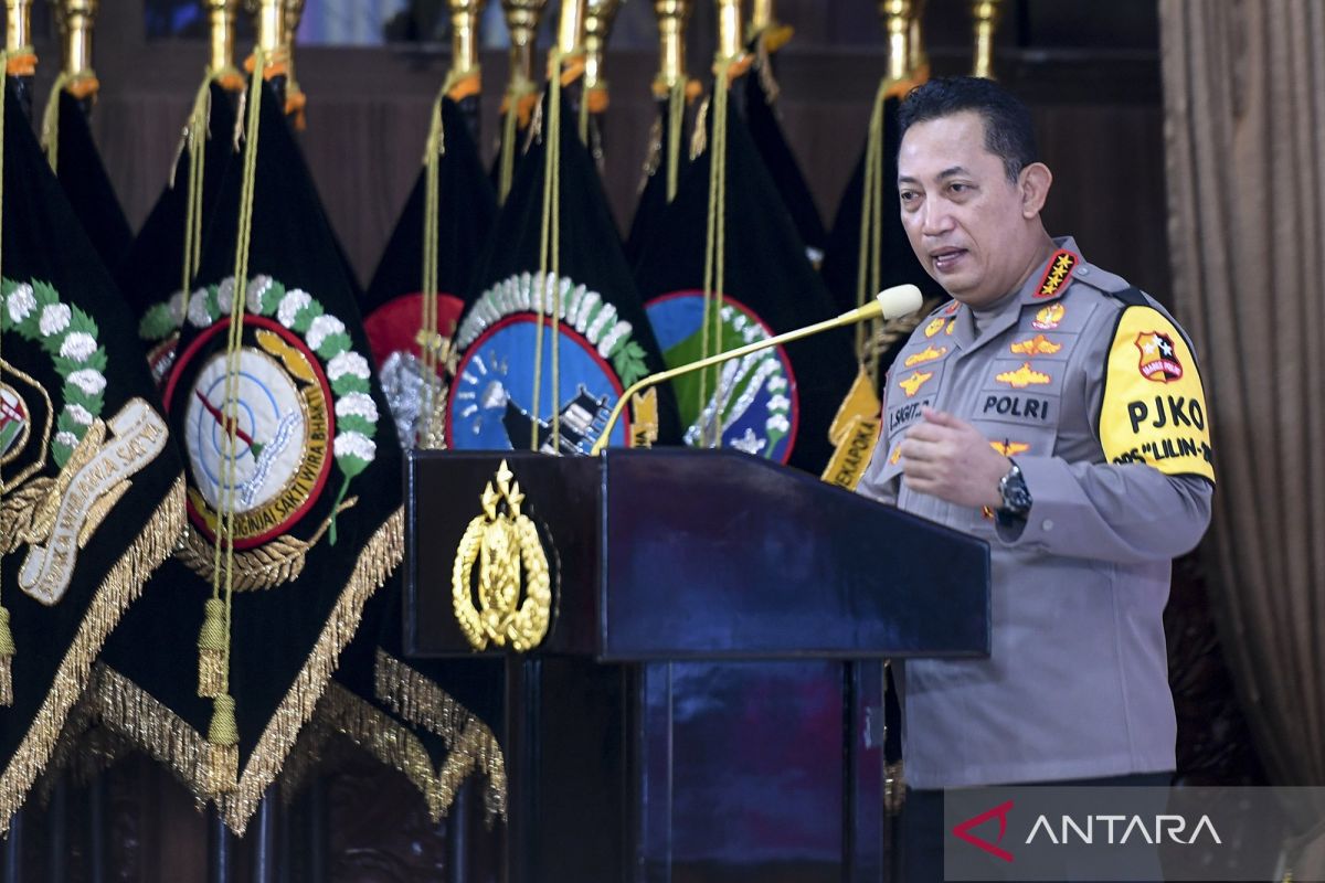 Kapolri harapkan NahdlatulUlama selalu jadi perekat umat