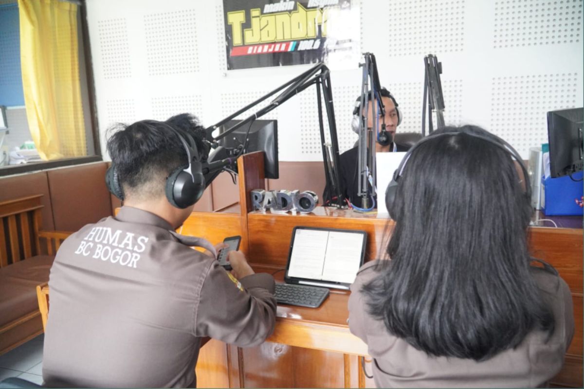 Bea Cukai Jelaskan Dua Hal Penting Ini Lewat Radio