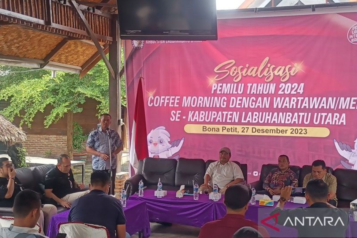 KPU Labura coffe morning dengan wartawan
