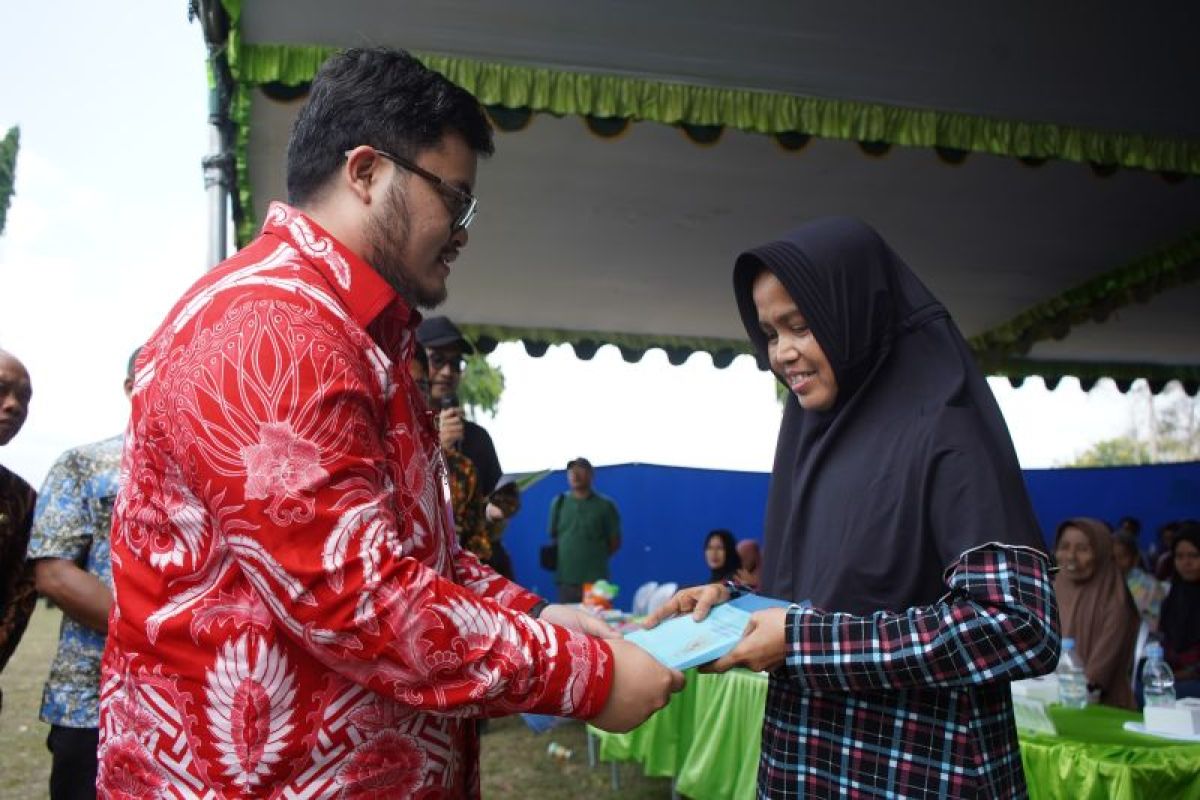 Pemkab Kediri serahkan 1.200 sertifikat tanah untuk warga Ngadiluwih