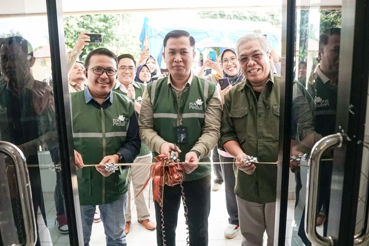 PLN resmikan HUB UMK pertama di Kalimantan dorong ekonomi masyarakat