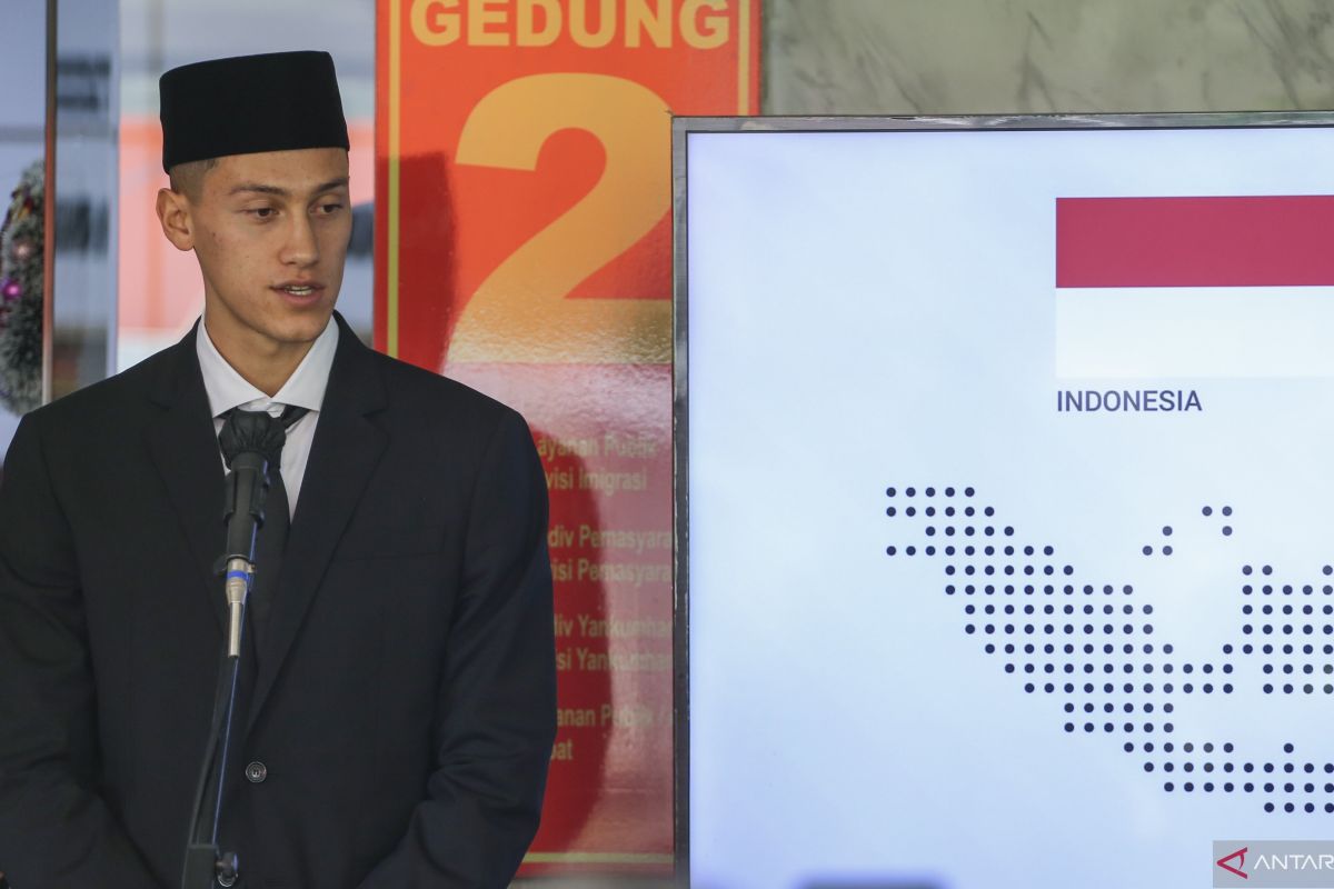 Pemain bola Jay Idzes resmi jadi Warga Negara Indonesia