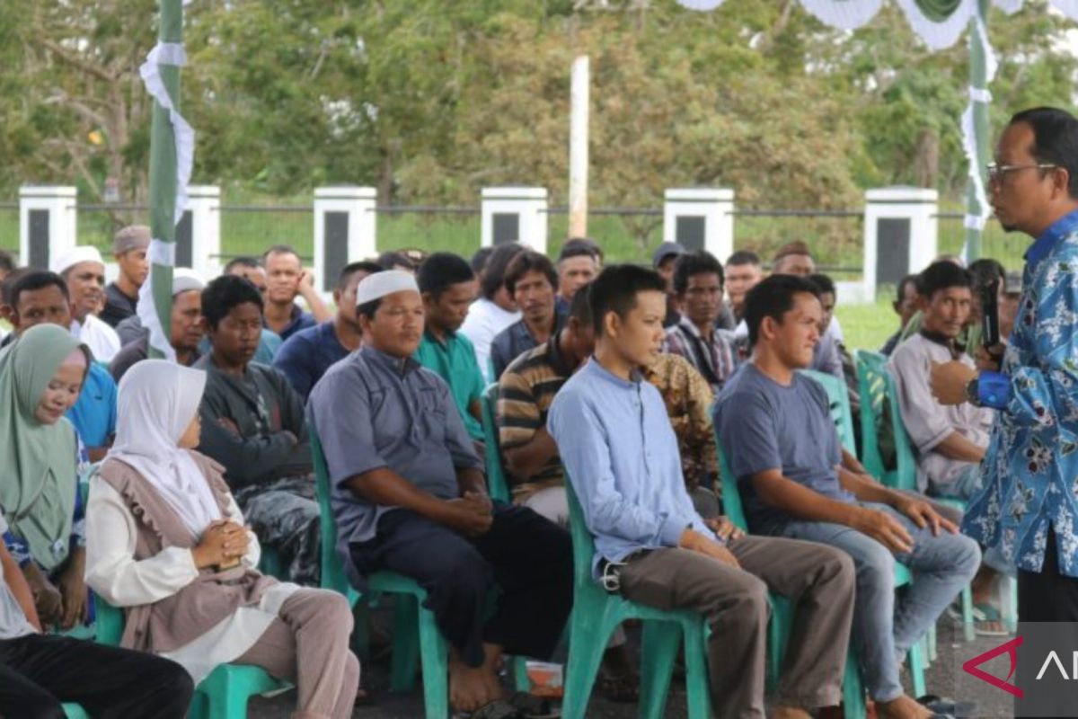 Bangka Tengah serahkan sertifikat program PTSL