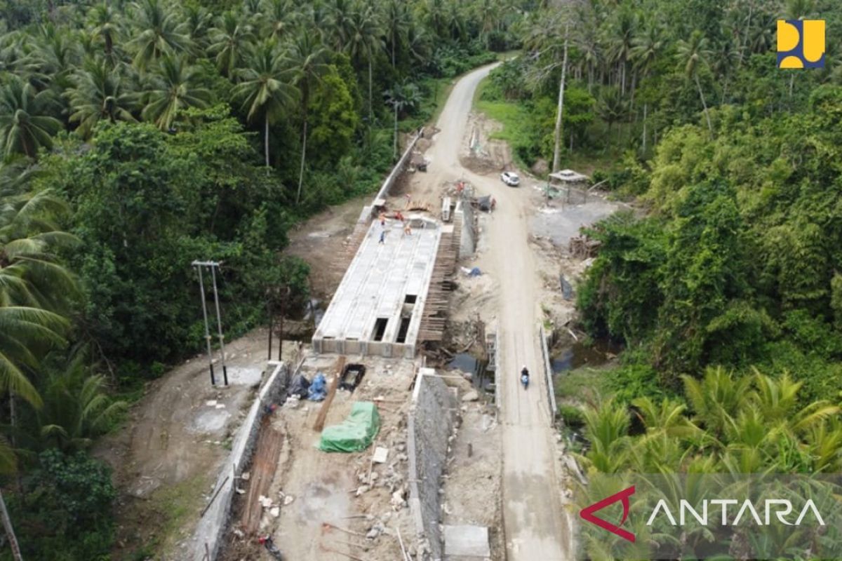 Kementerian PUPR targetkan 199 km jalan di Kepulauan Talaud mulus 2024