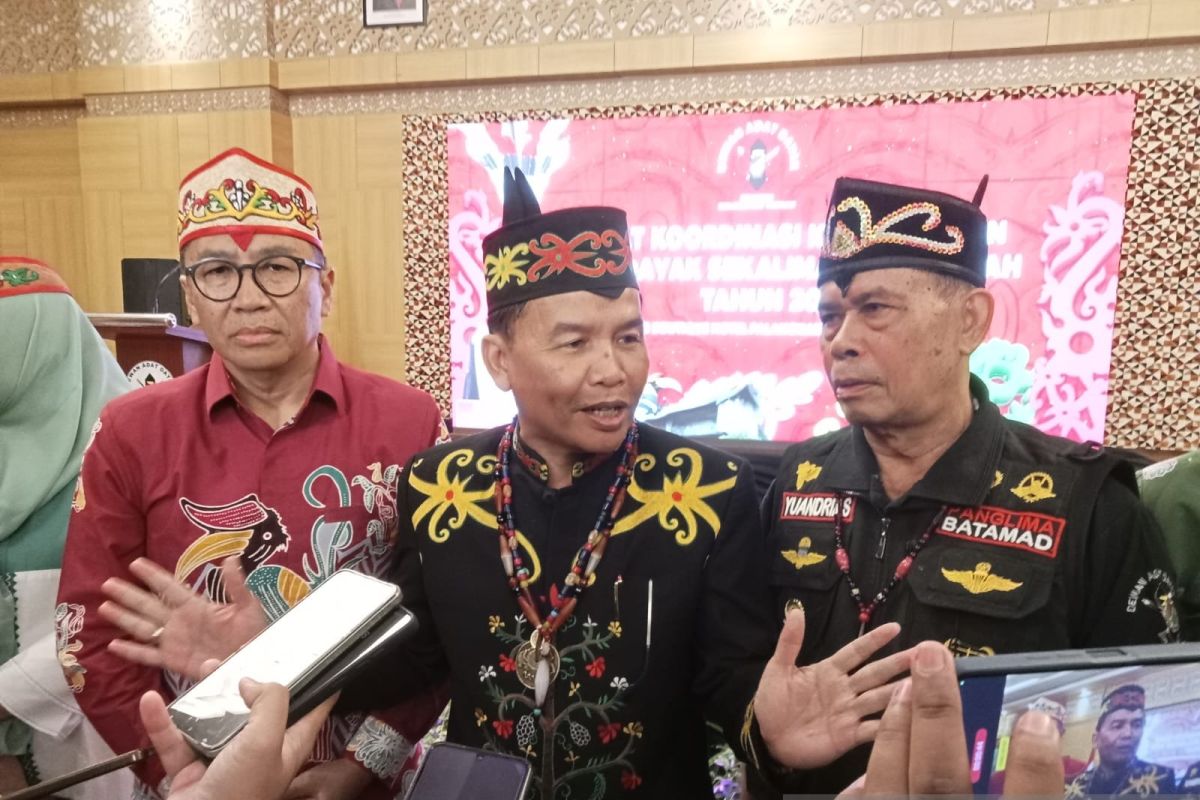 Ketua DAD Kalteng tak setuju Mandau dibawa saat penyampaian aspiriasi