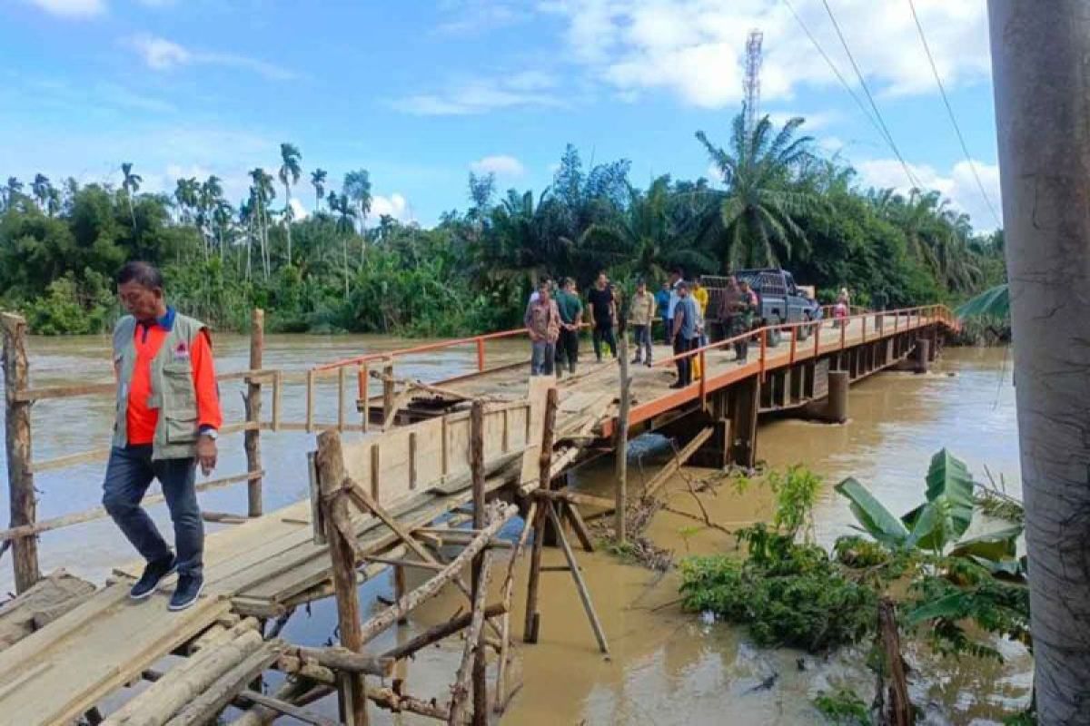 BPBD: Tiga jembatan di Aceh Timur rusak akibat banjir 