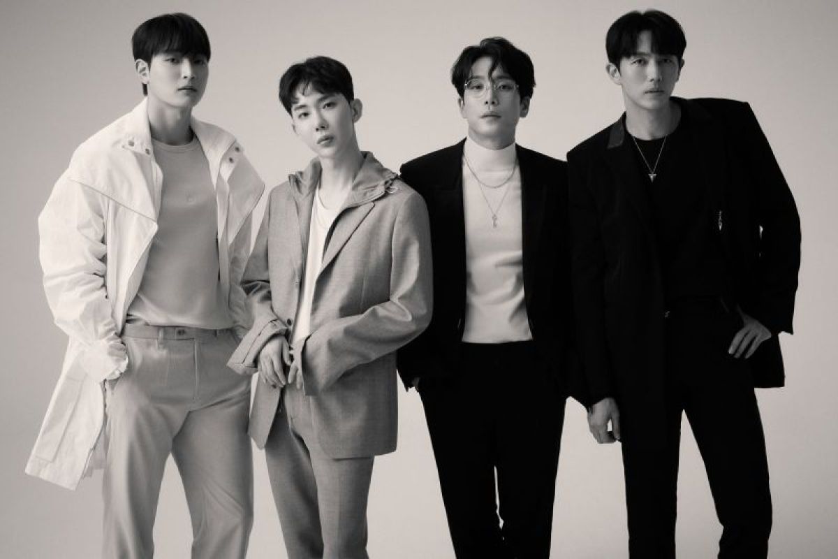 Grup K-pop 2AM bersatu lagi dengan Bang Si-hyuk hadirkan single baru