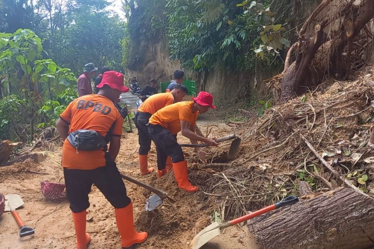 36 orang meninggal dunia di Agam akibat bencana alam selama 2023