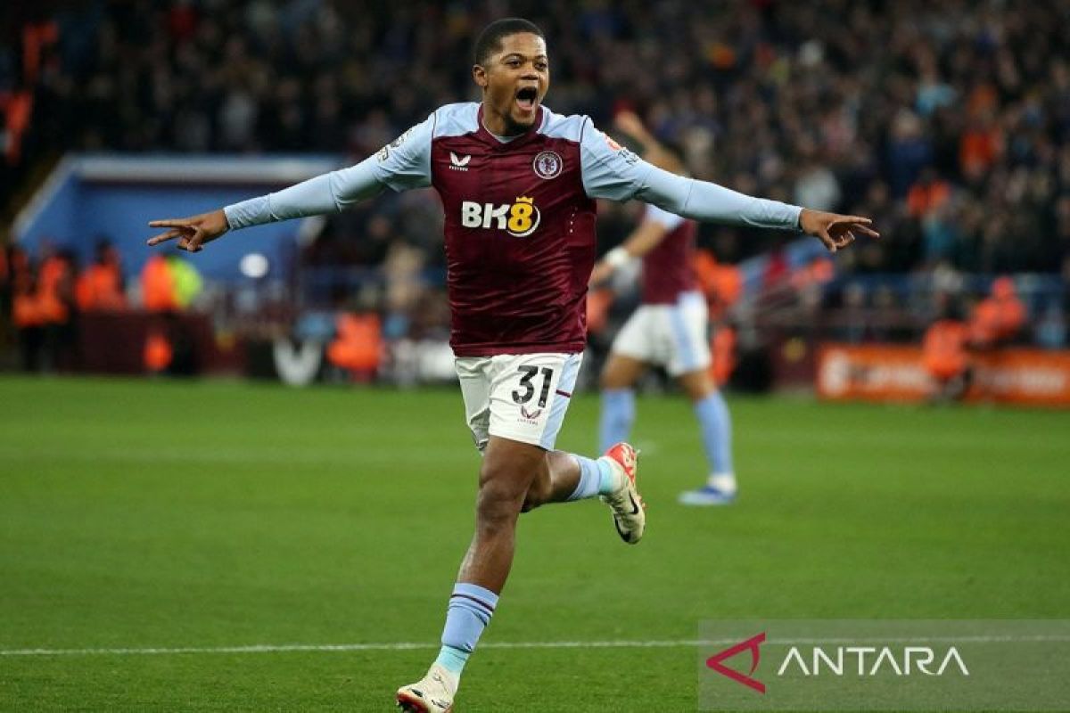 Aston Villa naik ke posisi kedua berkat kemenangan 3-2 atas Burnley