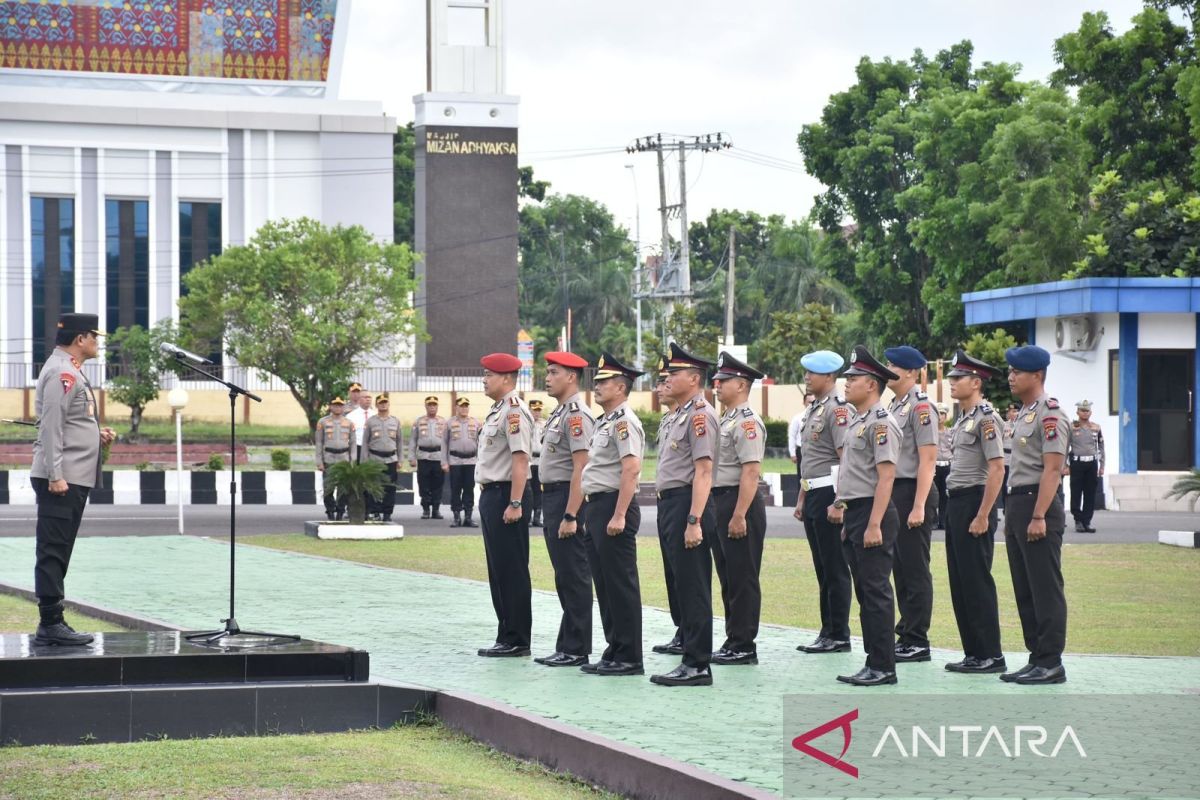 401 personel Polda Babel dan jajaran naik pangkat, Kapolda : Jadikan ini motivasi dan semangat baru