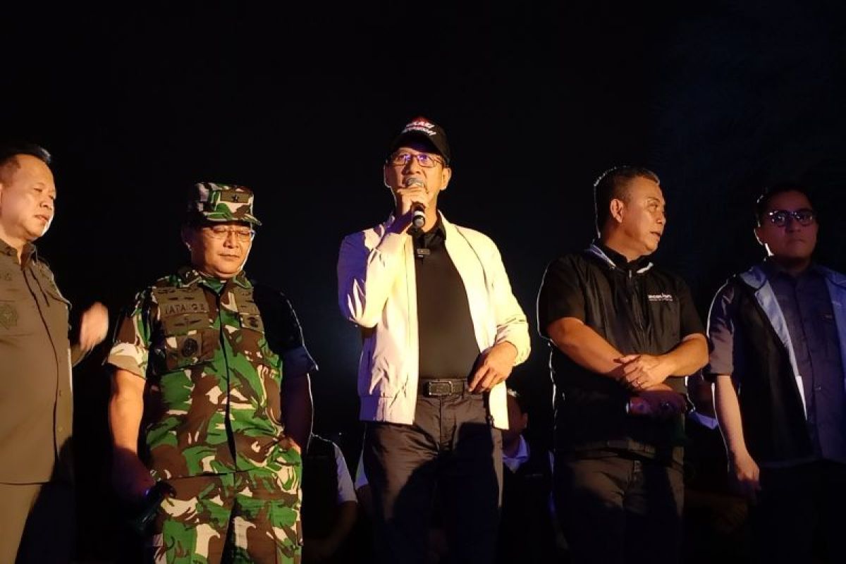 Pj Gubernur DKI buka Jakarta Karnaval dan sapa pengunjung di Monas