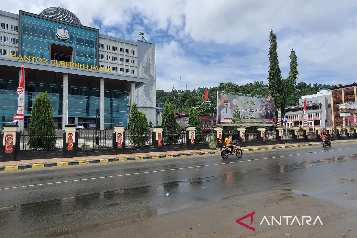 Pemprov Papua ajak warga nikmati malam pergantian tahun dengan aman