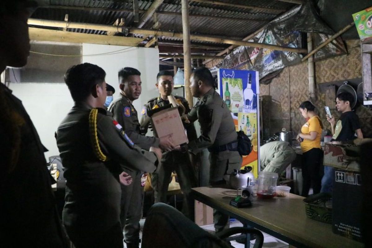 Satpol PP Tangerang tingkatkan pengawasan antisipasi toko jual miras