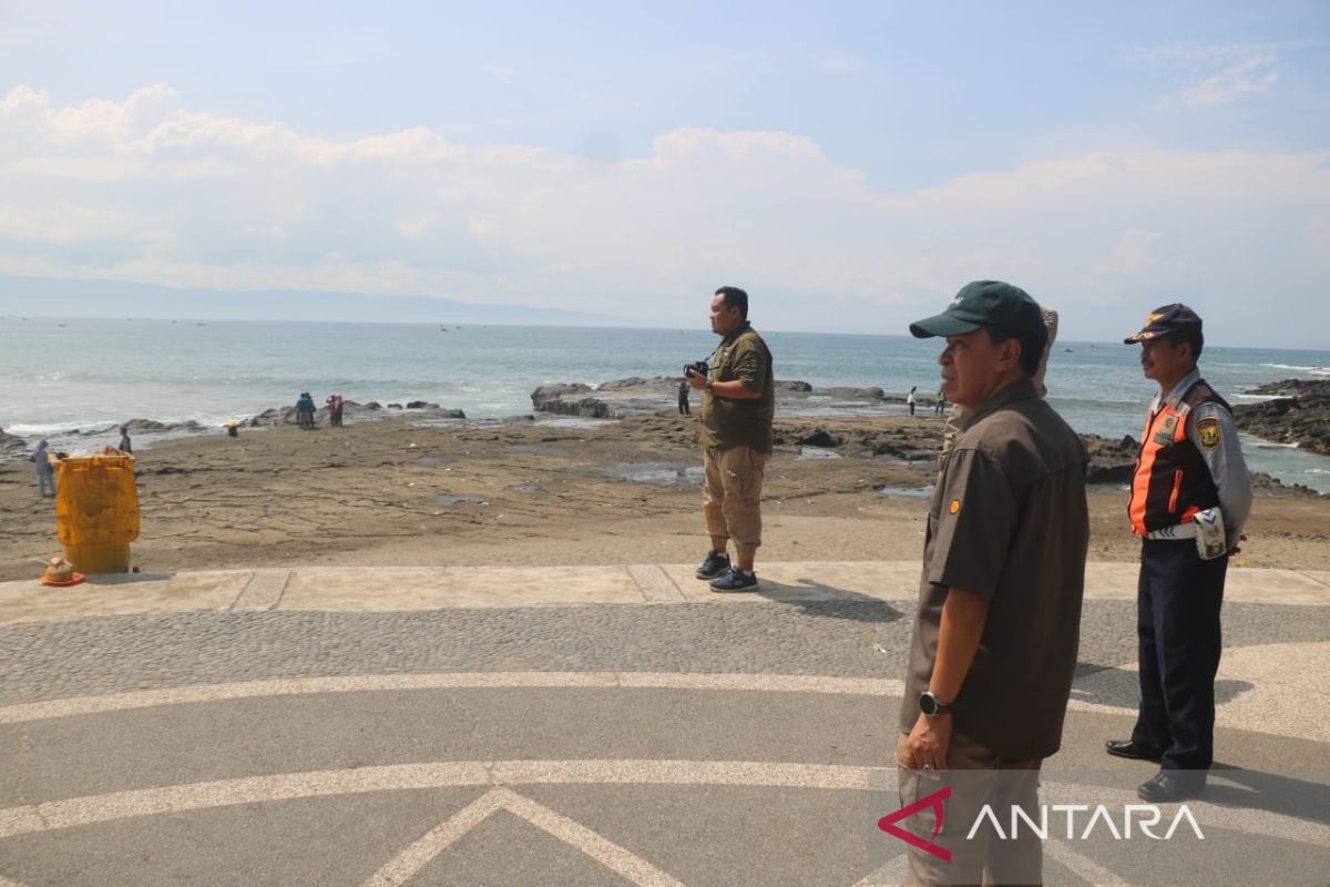 Sekda Sukabumi pantau aktivitas di objek wisata pastikan keamanan wisatawan