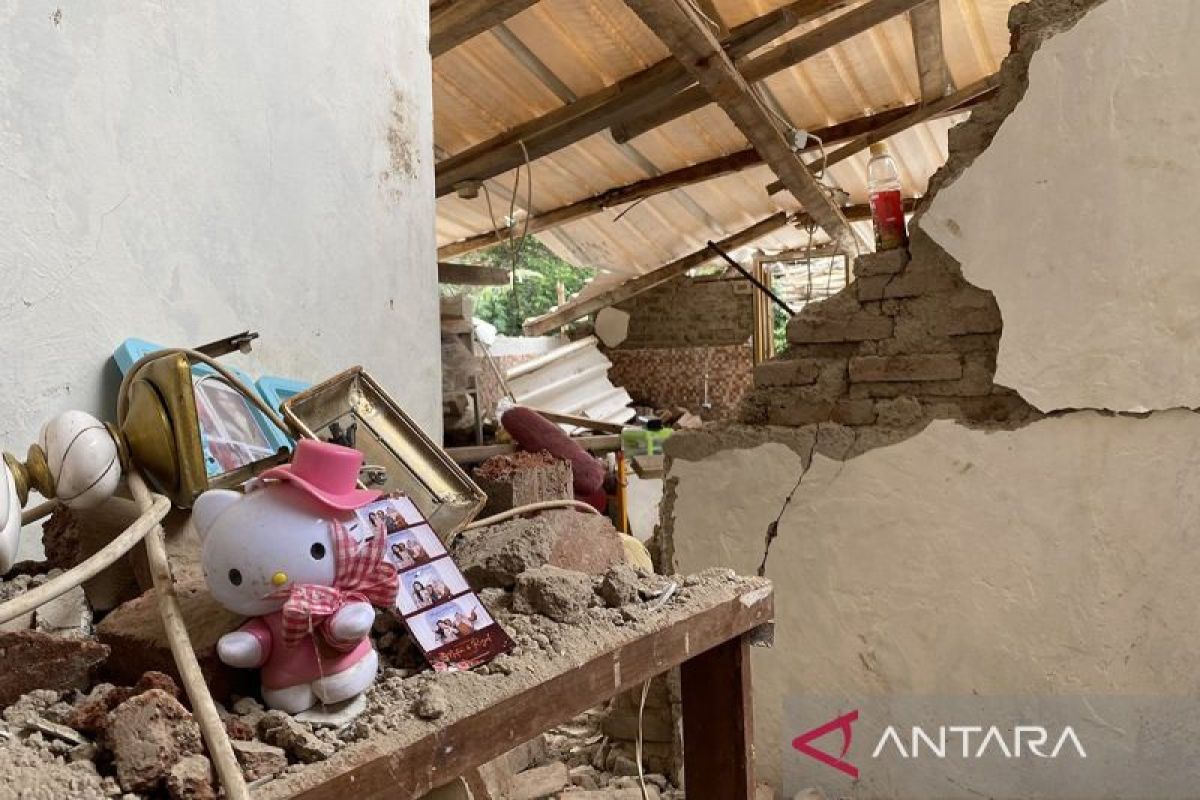 248 rumah rusak 456 warga mengungsi imbas gempa Sumedang