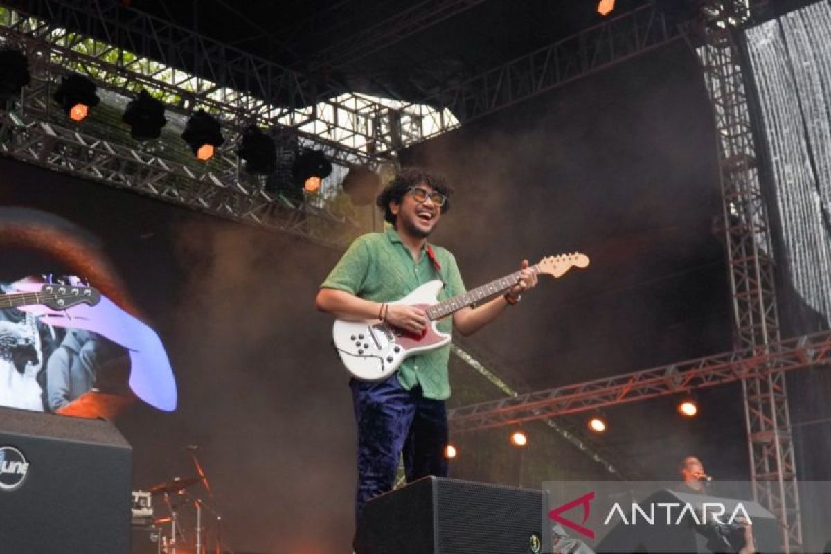 Kunto Aji meriahkan festival akhir tahun Swara Prambanan di Yogyakarta