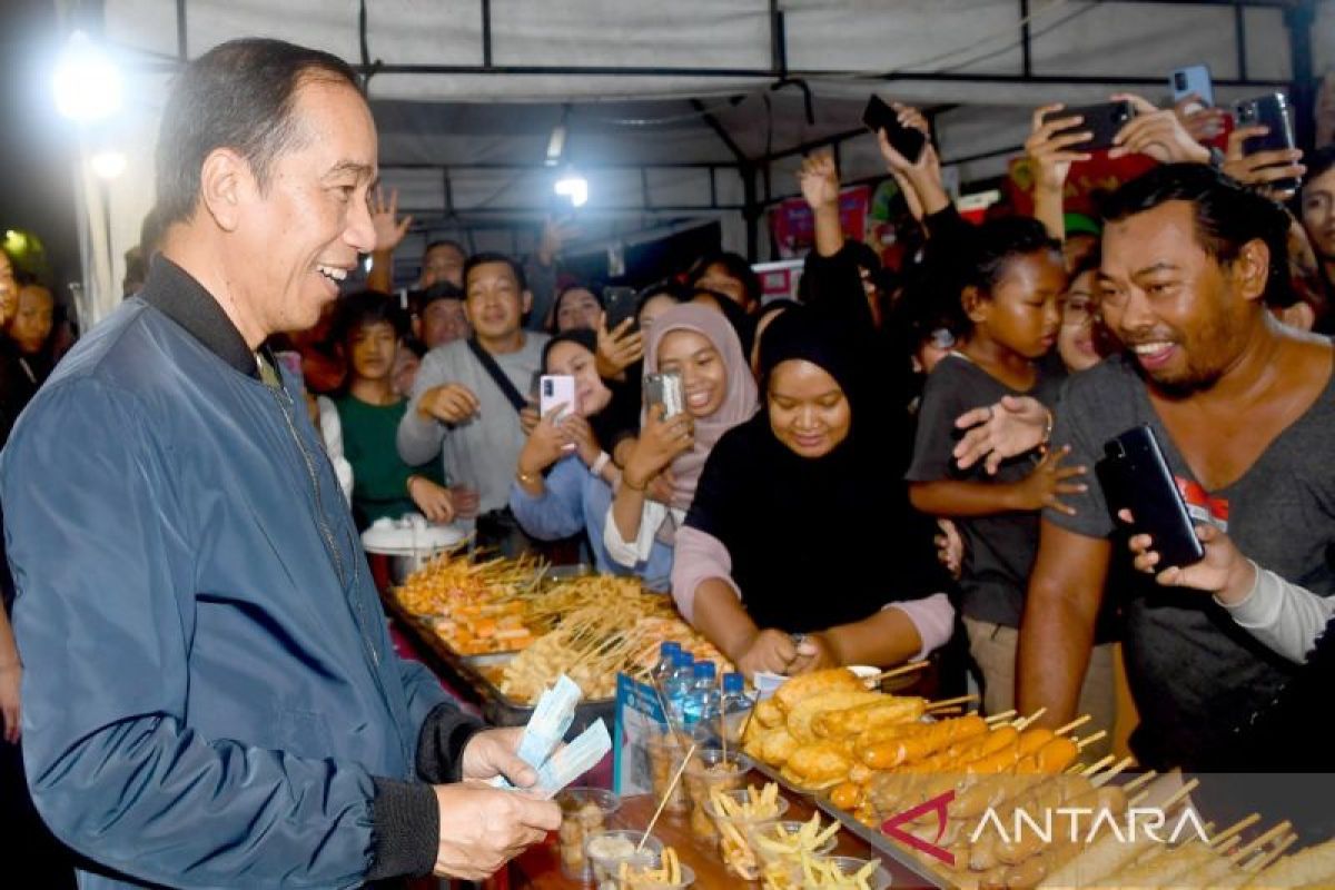 Kemarin, Jokowi di CFN Ngarsopuro hingga dugaan pelanggaran Gus Miftah
