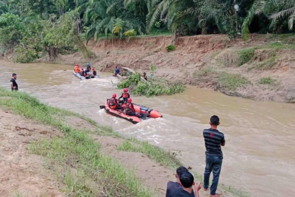 Warga Aceh Timur ditemukan tewas tersangkut di pohon bambu