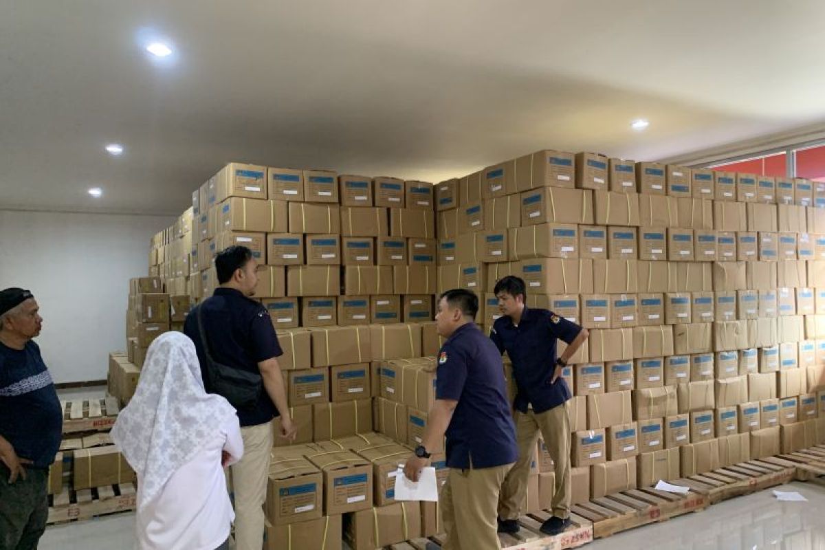 KPU Palembang sebut penerimaan logistik pemilu capai 90 persen