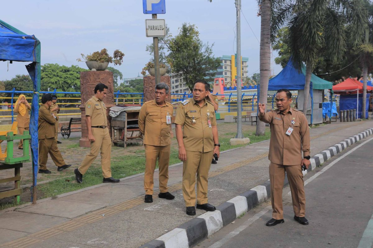 Pemkot Tangerang imbau pedagang tak tinggalkan gerobak di objek wisata