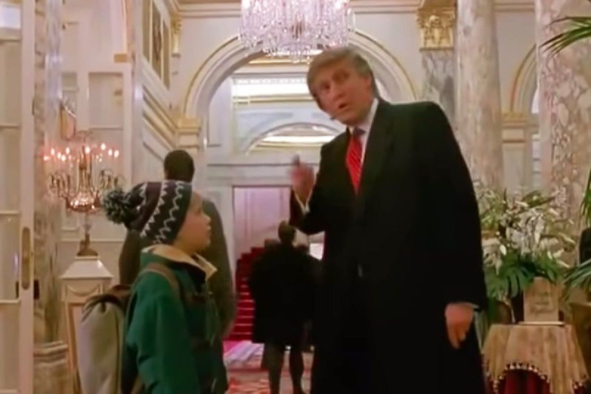 Donald Trump bantah memaksa tampil sebagai cameo "Home Alone 2"